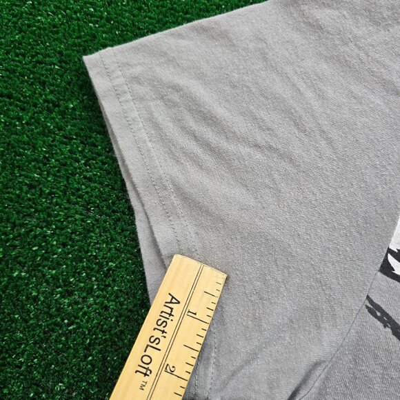 Marvel Captain America Tshirt Mens Medium Gray Short Sleeve Graphic Print - Picture 3 of 7